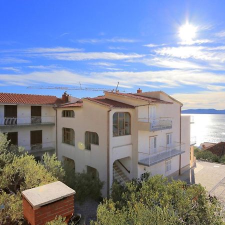 Apartments With A Parking Space Brela, Makarska - 18495 外观 照片