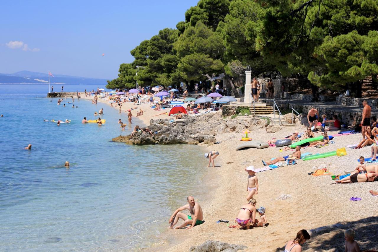 Apartments With A Parking Space Brela, Makarska - 18495 外观 照片
