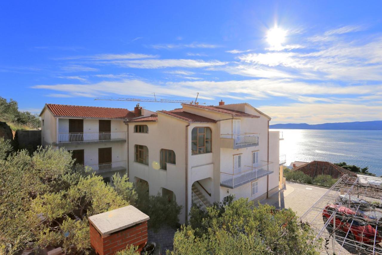 Apartments With A Parking Space Brela, Makarska - 18495 外观 照片