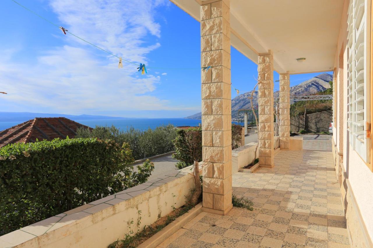 Apartments With A Parking Space Brela, Makarska - 18495 外观 照片