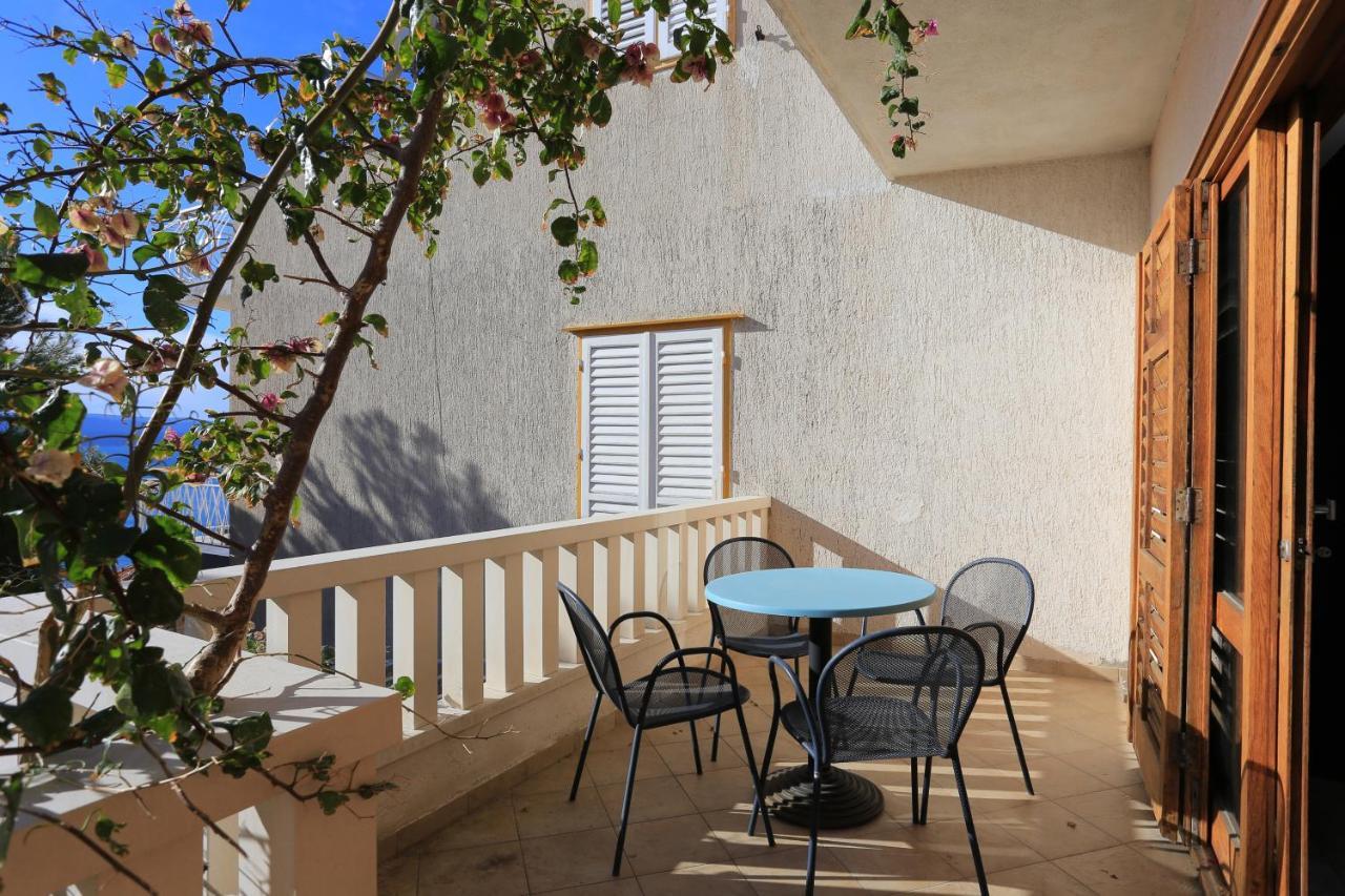 Apartments With A Parking Space Brela, Makarska - 18495 外观 照片
