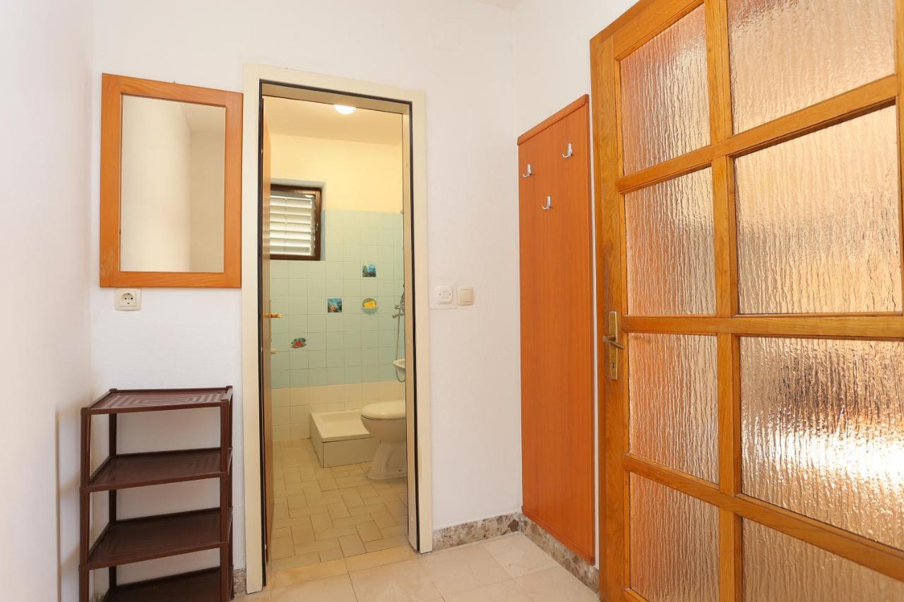 Apartments With A Parking Space Brela, Makarska - 18495 外观 照片