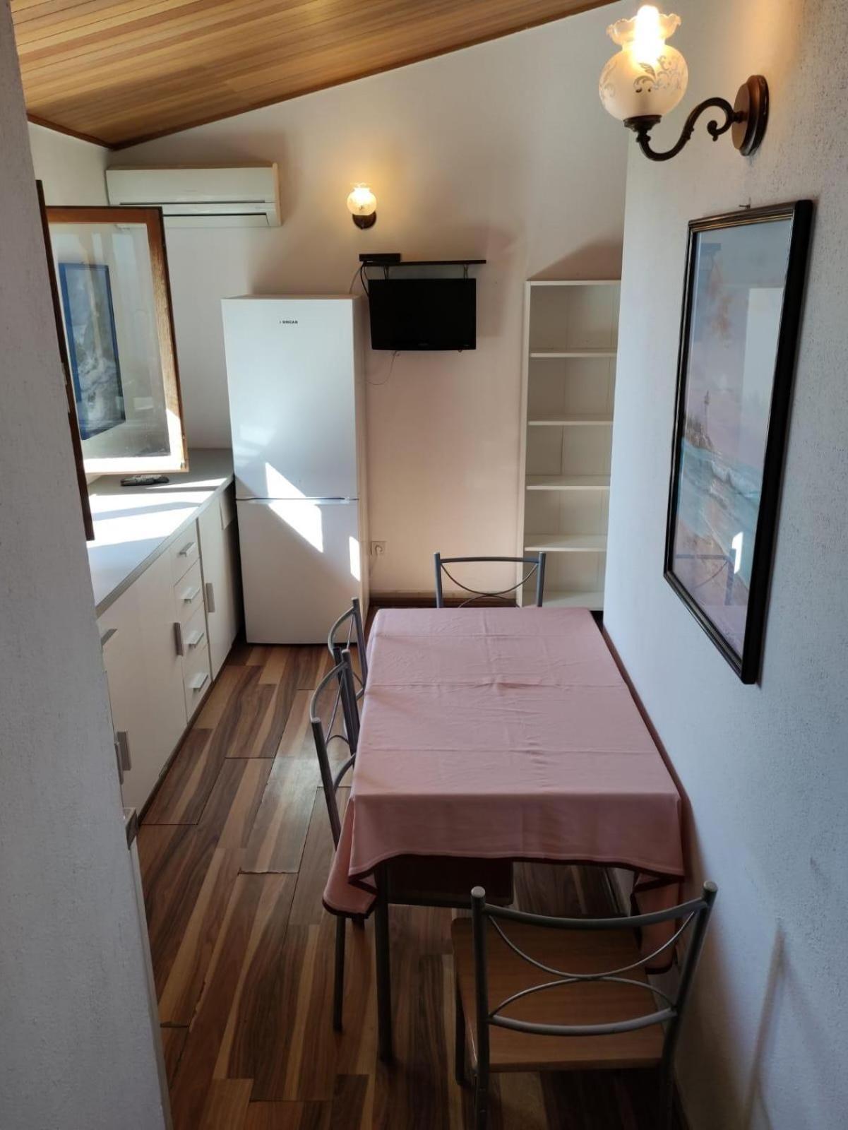 Apartments With A Parking Space Brela, Makarska - 18495 外观 照片