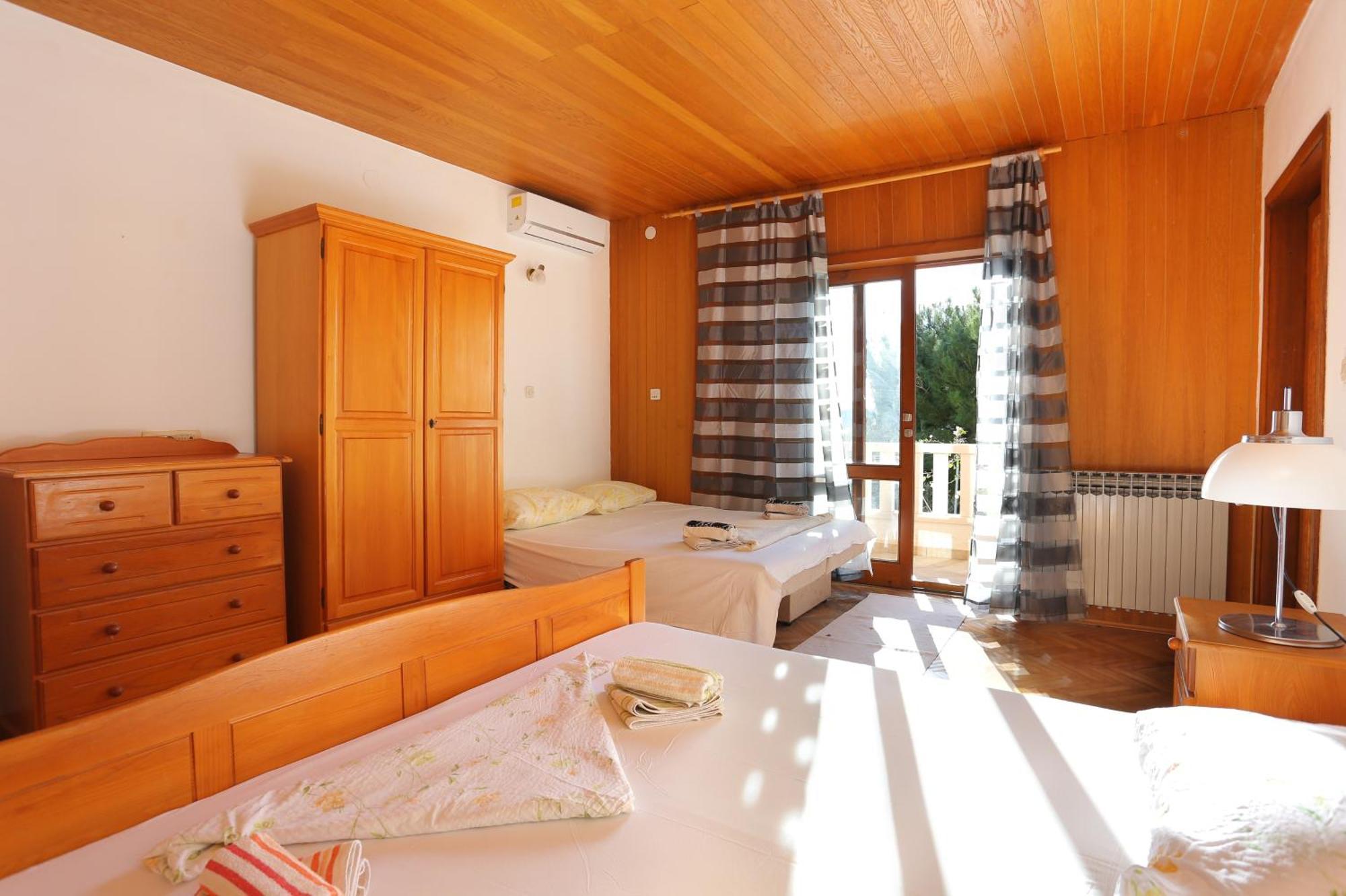 Apartments With A Parking Space Brela, Makarska - 18495 客房 照片